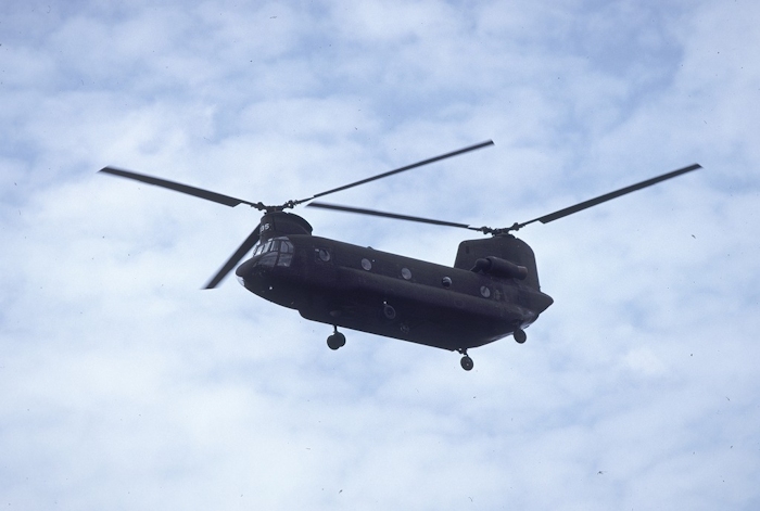 June 1986: Once property of the 92nd Aviation Company - "Hook-ers", United States Army Reserve (USAR), located at Paine Field (KPAE), Everett, Washington, CH-47A Chinook helicopter 64-13135 operates in flight.