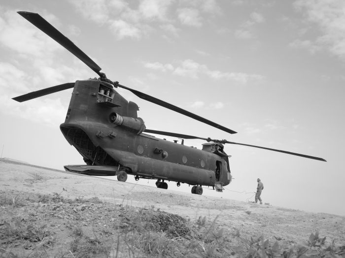 Chinook helicopter 89-00157 parked at COB Speicher, Iraq, March 2009.