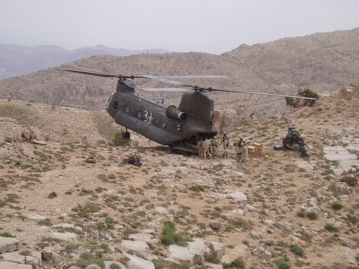 92-00287 conducting pinnacle landings in the Southwest Asia Theater of Operation, date and exact location unknown.