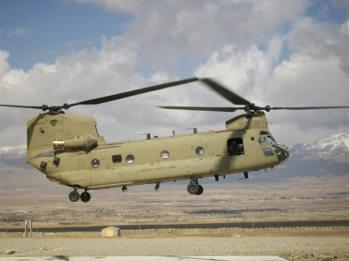 Early 2009: CH-47F Chinook helicopter 04-08705 operating at an unknown location in Afghanistan.