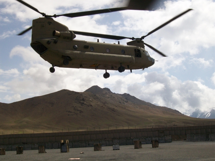 Early 2009: CH-47F Chinook helicopter 04-08705 operating at an unknown location in Afghanistan.